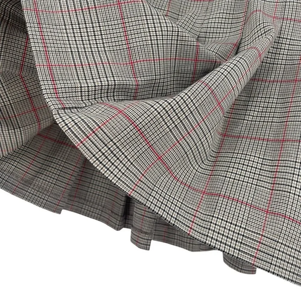 BUNDLE 💗 H&M DIVIDED 💗 Size 4 Plaid Top Skirt Shorts